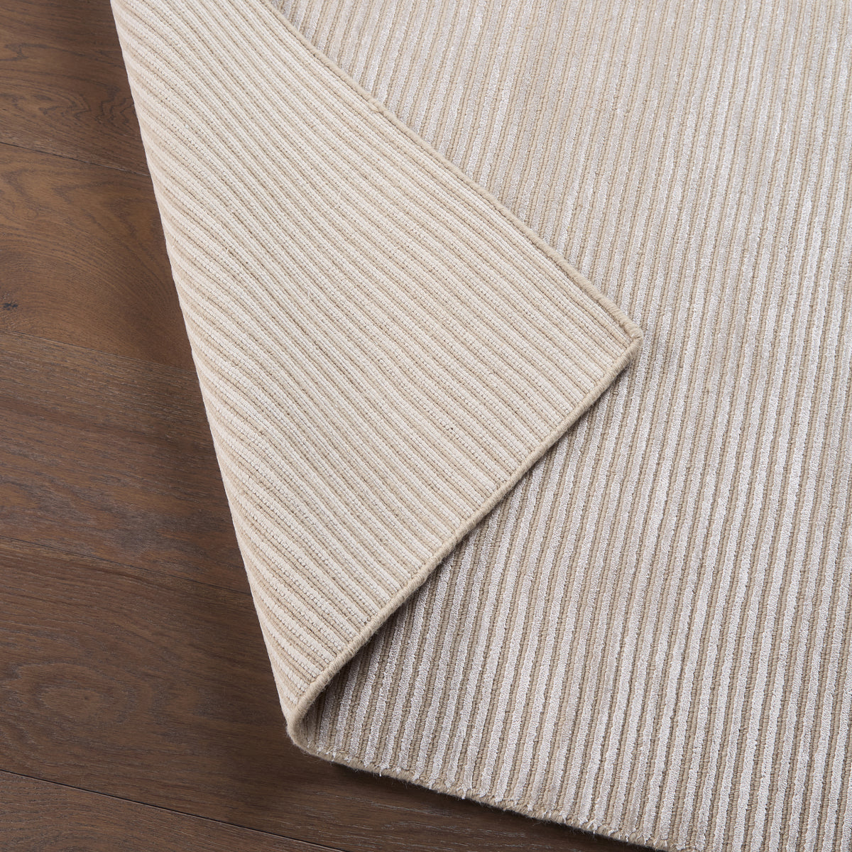 Basis Basis BI10 White Rug - Chapin Furniture