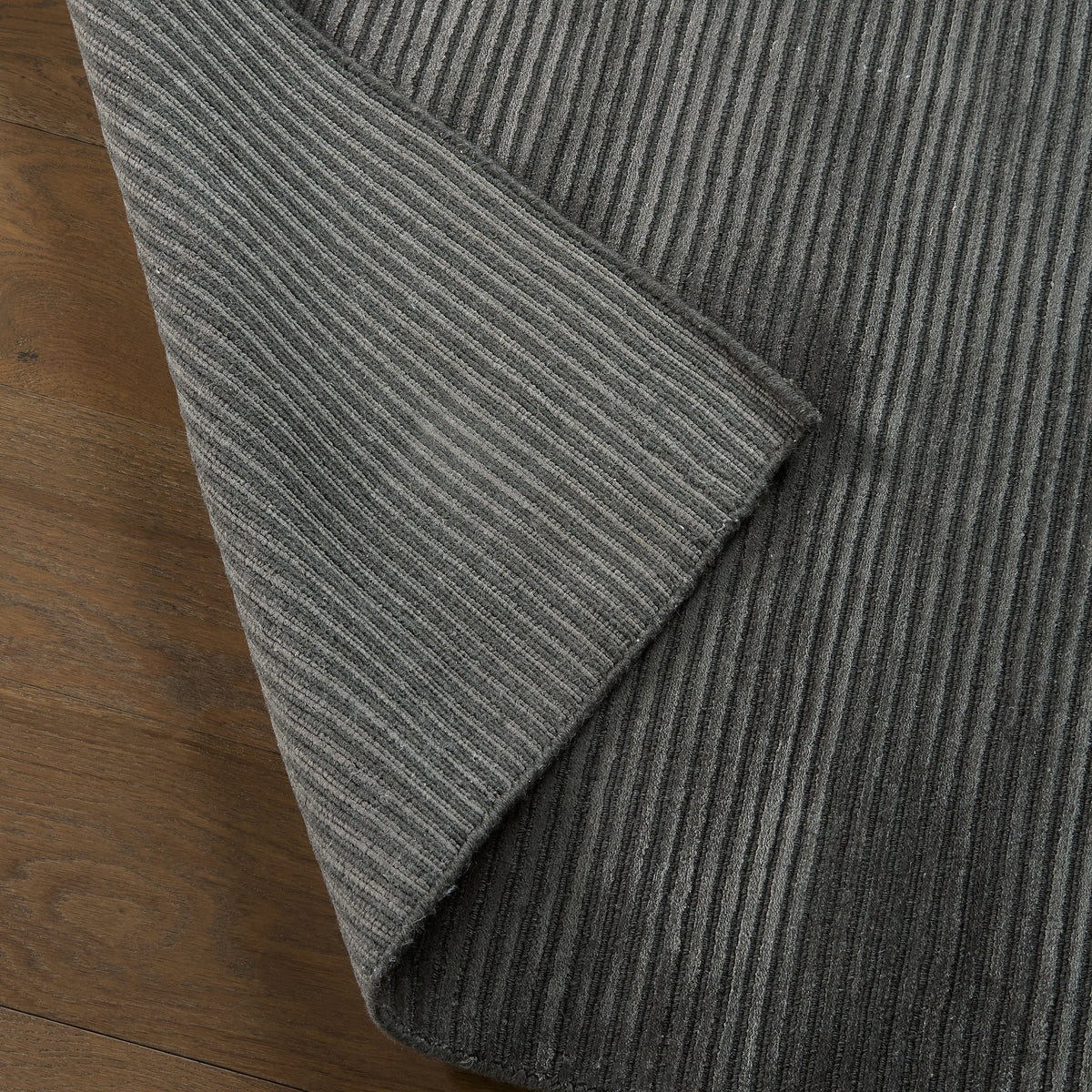 Basis Basis BI15 Dark Gray Rug - Chapin Furniture