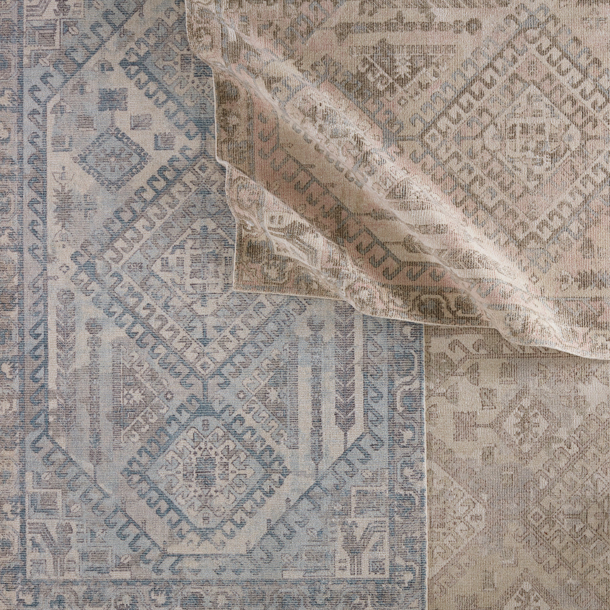 Blythe Arlowe BLY03 Light Blue/Gray Rug - Chapin Furniture