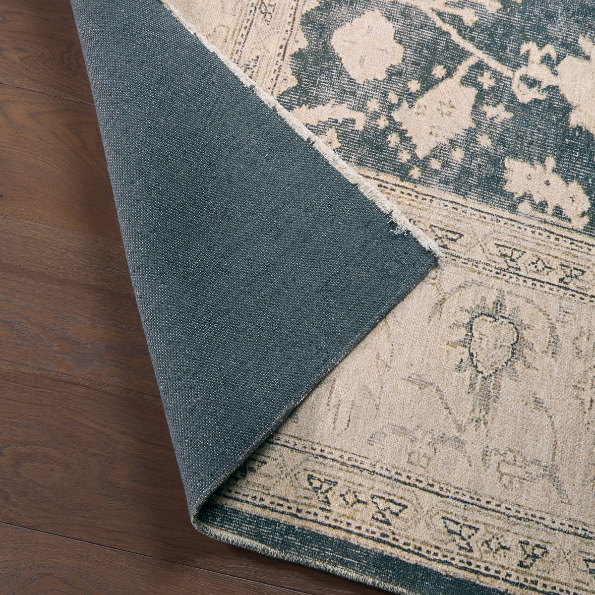 Boheme Pia BOH24 Navy/Cream Rug - Chapin Furniture