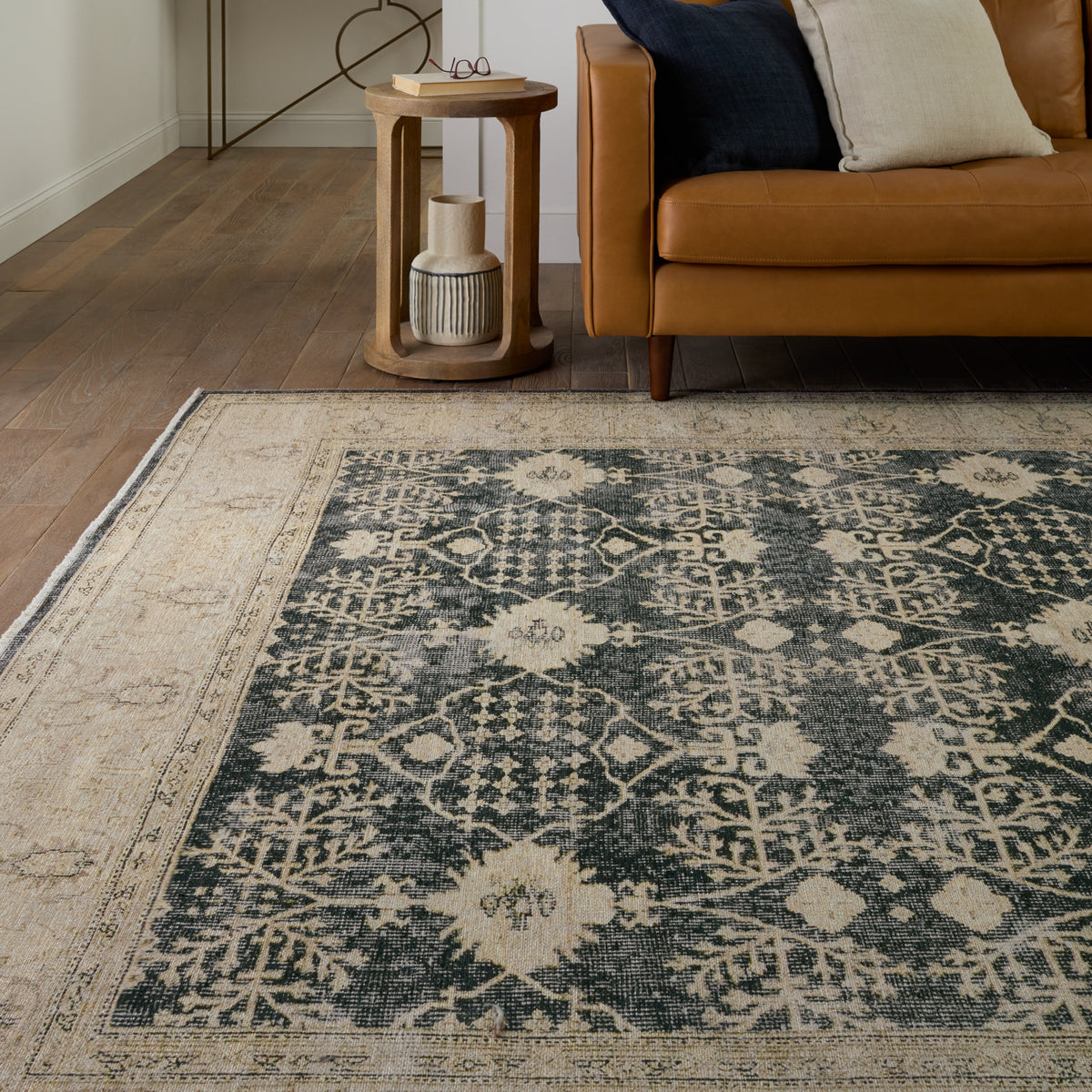 Boheme Pia BOH24 Navy/Cream Rug - Chapin Furniture