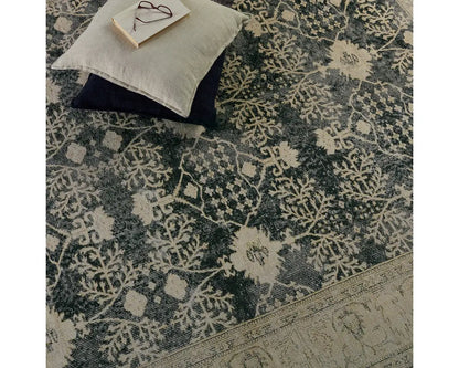 Jaipur Living Boheme Pia BOH24 Navy/Cream Rug - Chapin Furniture