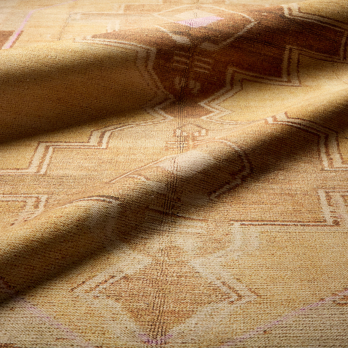 Boheme Parian BOH29 Tan/Pink Rug - Chapin Furniture