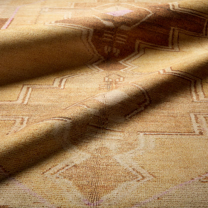 Boheme Parian BOH29 Tan/Pink Rug - Chapin Furniture