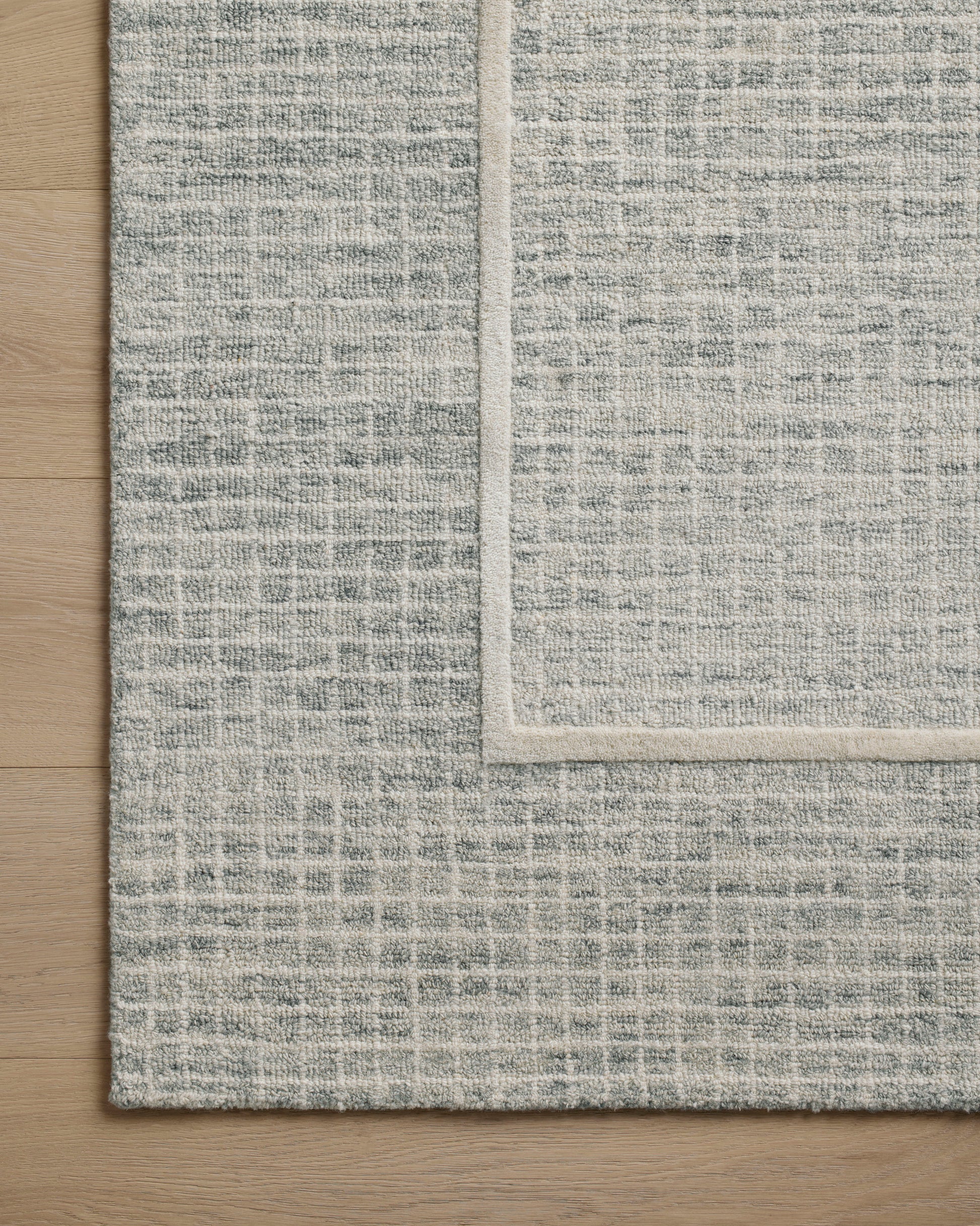 Chris Loves Julia Briggs Rug - Mist / Ivory - Chapin Furniture