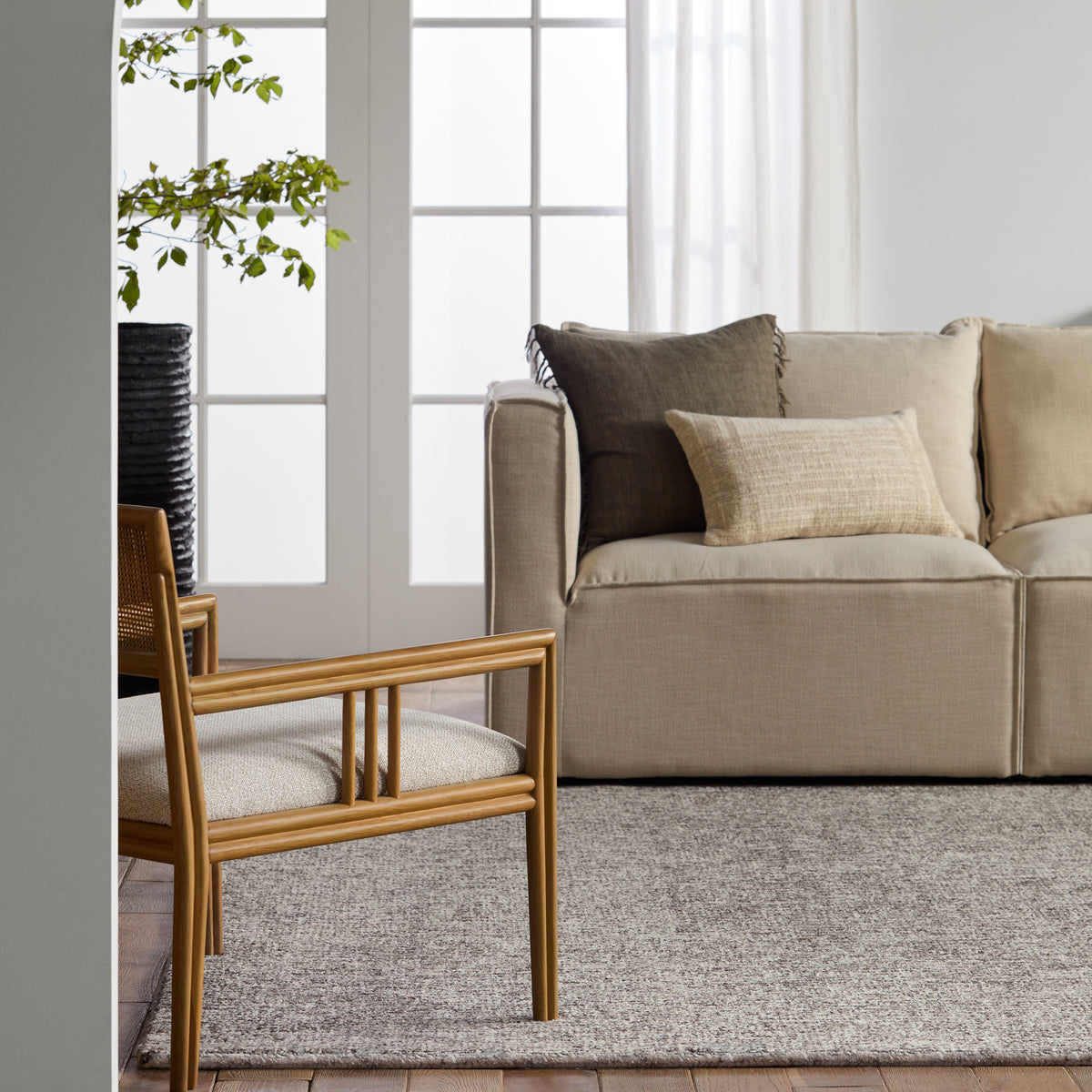 Britta Oland BRT11 Gray/Cream Rug - Chapin Furniture