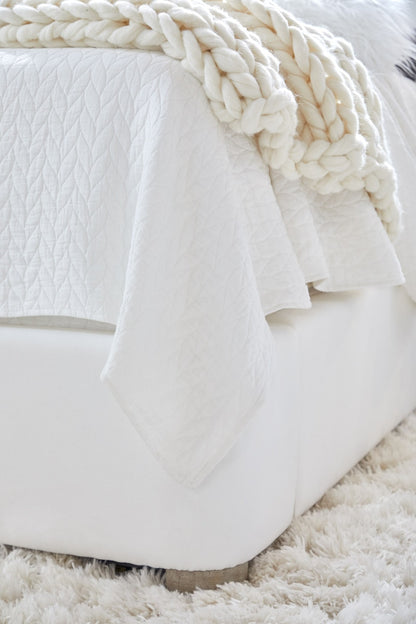Balboa Upholstered Bed - Chapin Furniture