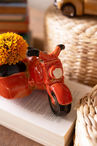 Ceramic Motorcycle with Sidecar Planter - Chapin Furniture
