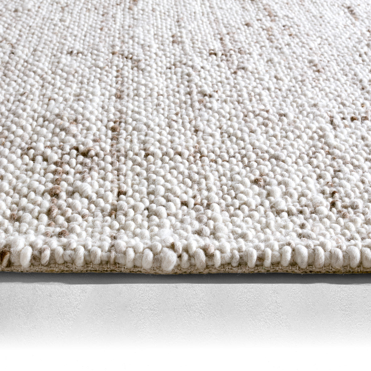 Cambridge Season CMB04 Cream/Tan Rug - Chapin Furniture