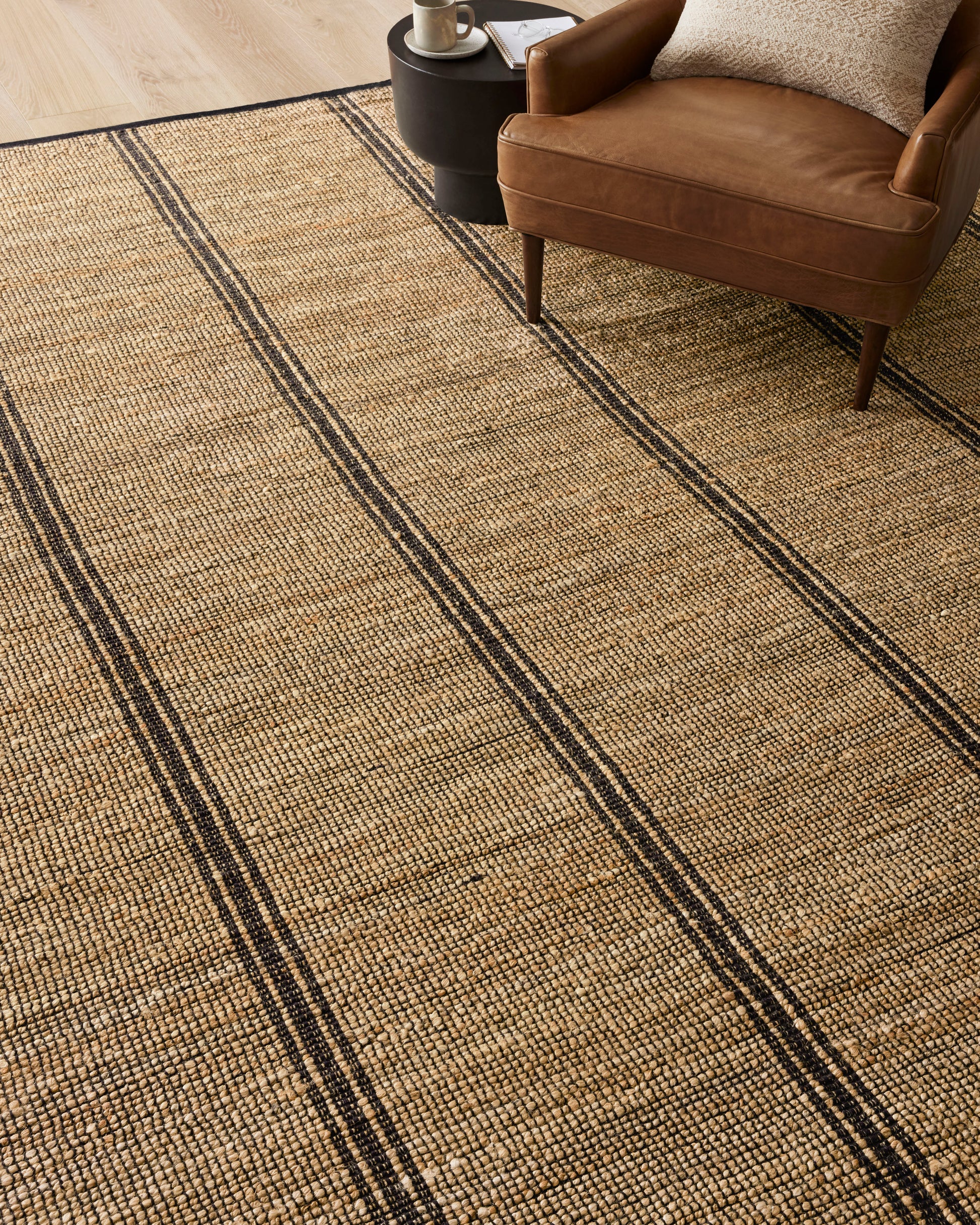 Angela Rose Colton Rug - Natural / Black - Chapin Furniture