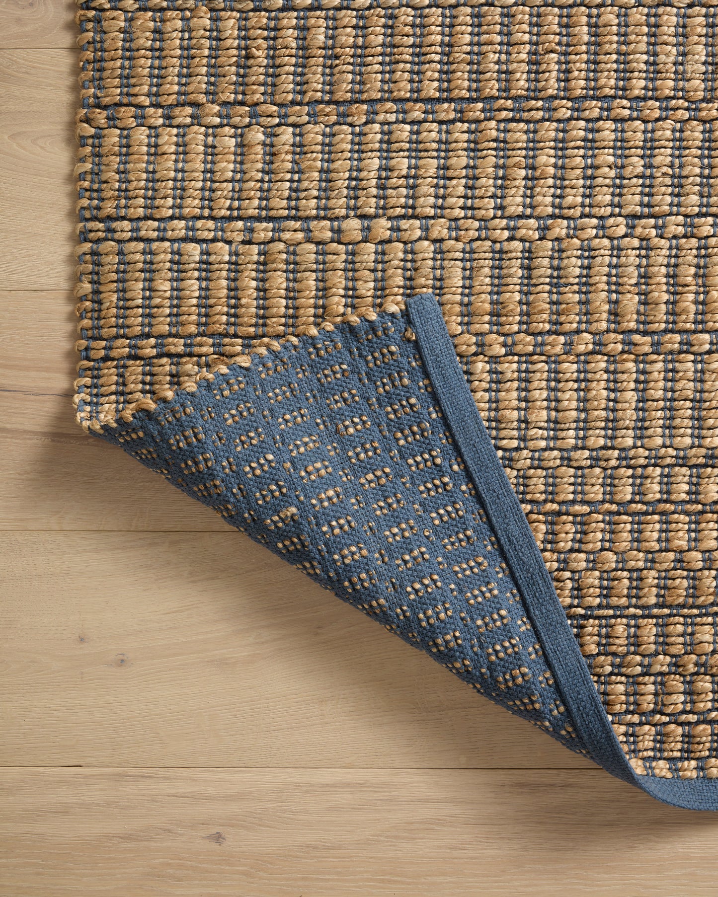 Angela Rose Colton Rug - Natural / Navy - Chapin Furniture