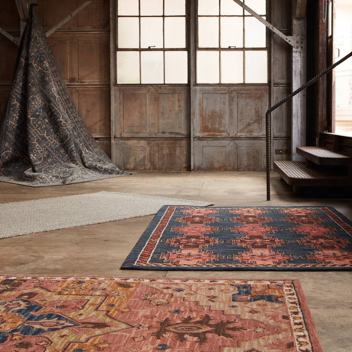 Cardamom Cressida COM06 Dark Pink/Blue Rug - Chapin Furniture