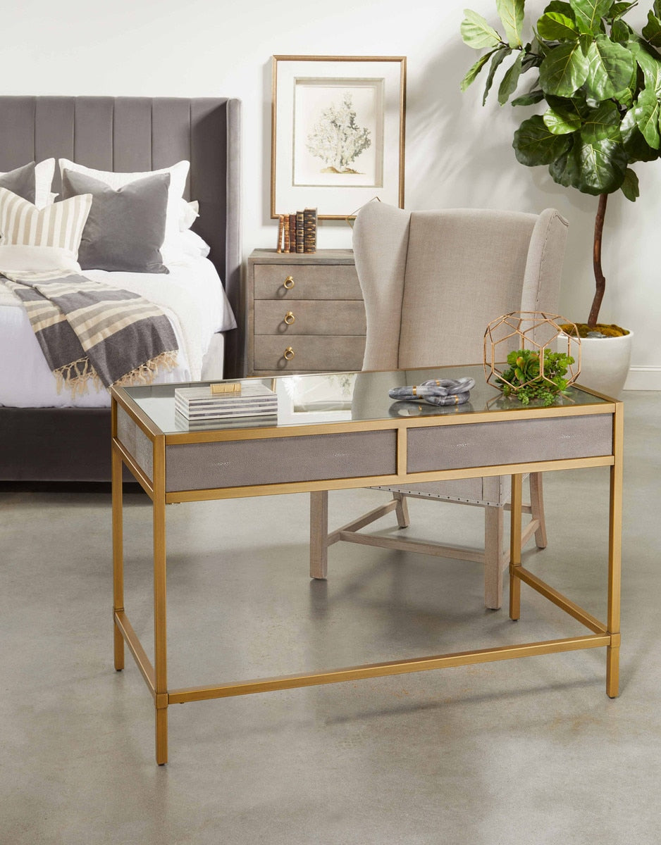 Chateau Arm Chair - Chapin Furniture