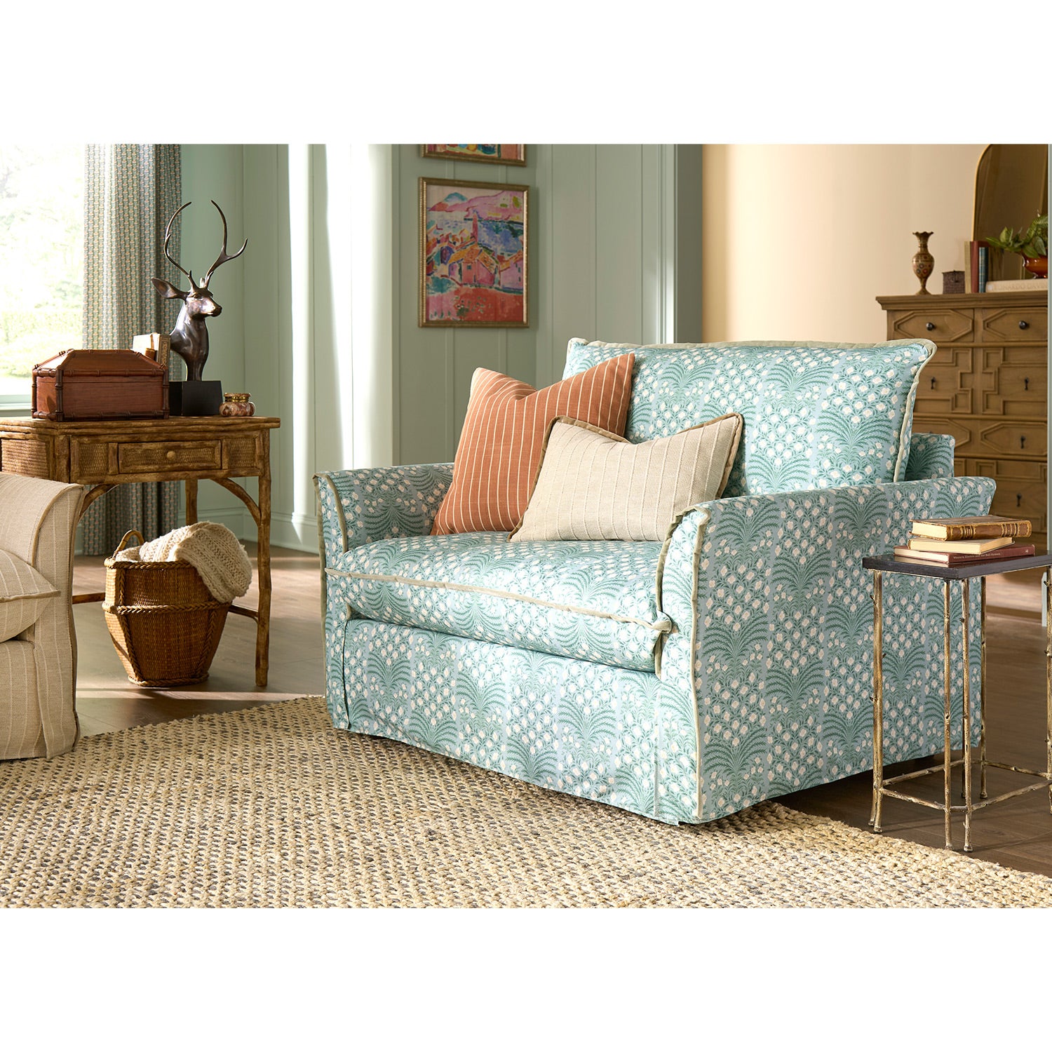 Oxford Chair And A Half- Custom - Chapin Furniture