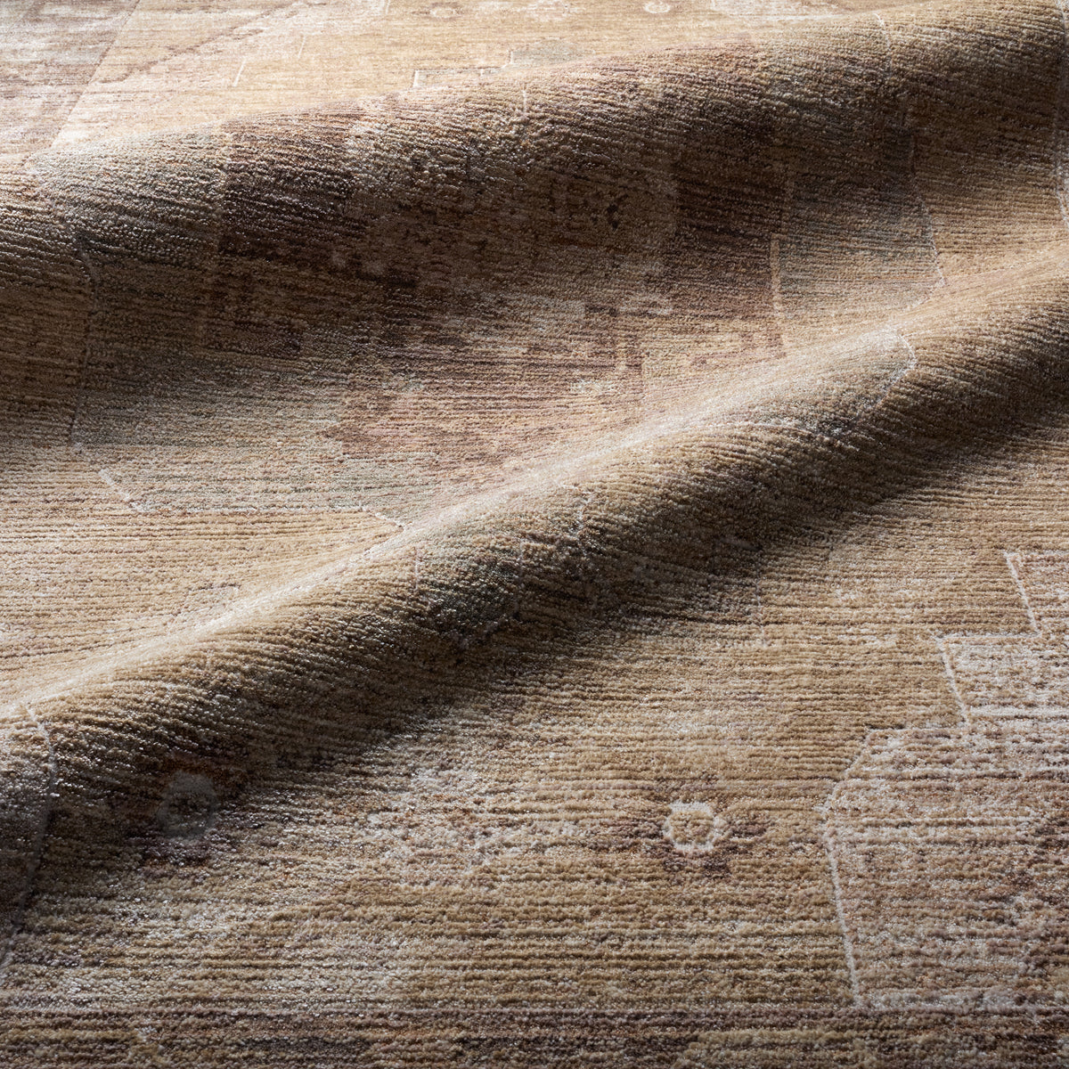 Ember Solace Divinity EBS01 Tan/Brown Rug - Chapin Furniture
