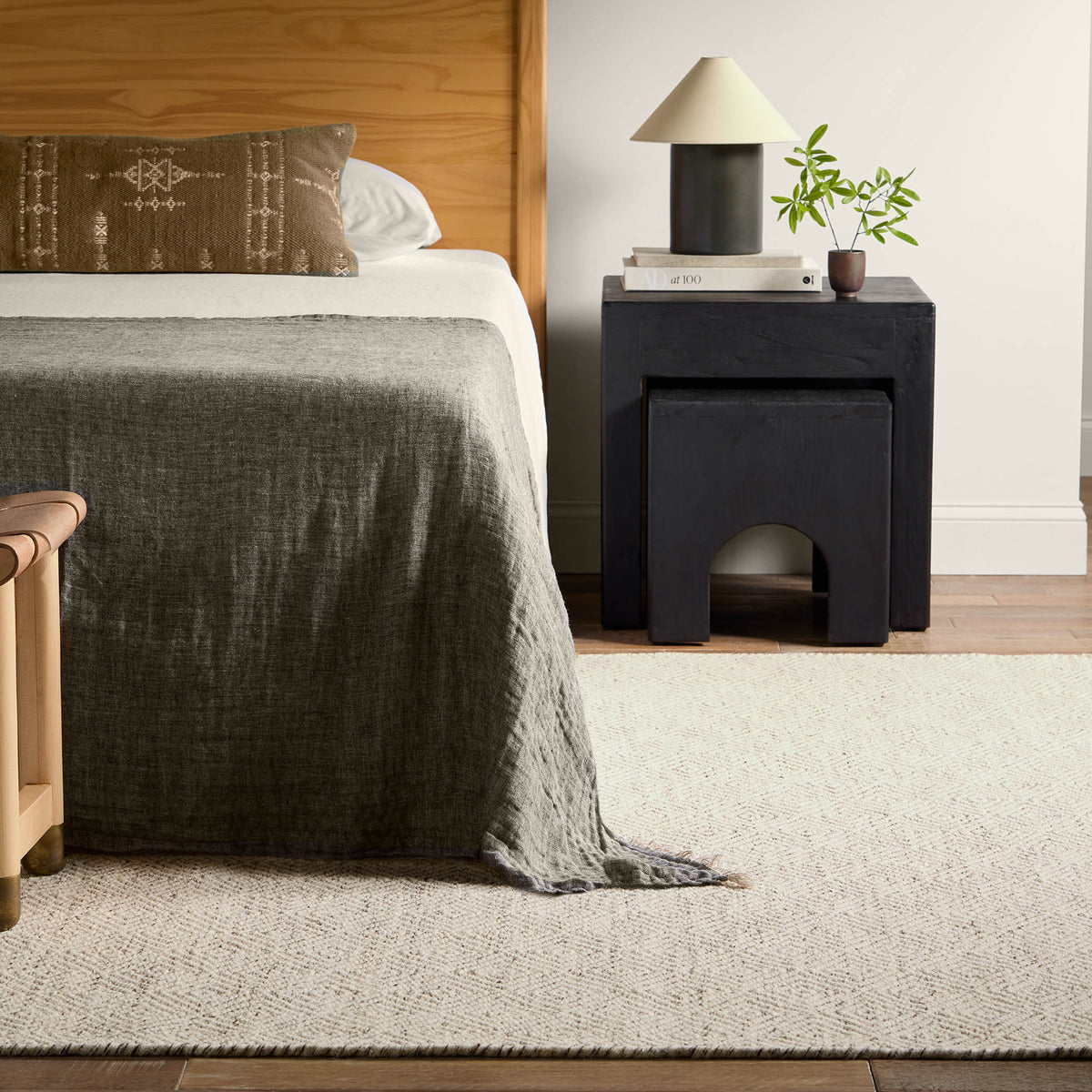 Enclave Bramble ENC03 Ivory/Gray Rug - Chapin Furniture