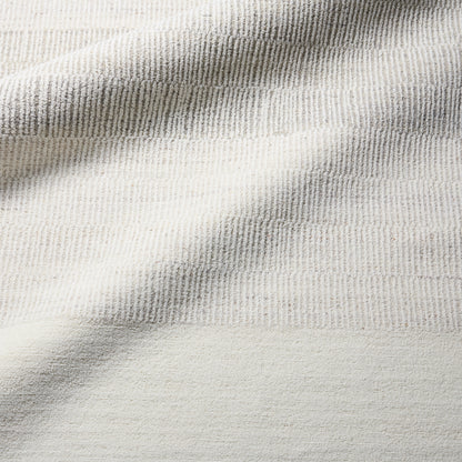 Finnigan Lawan FGN05 Ivory/White Rug - Chapin Furniture