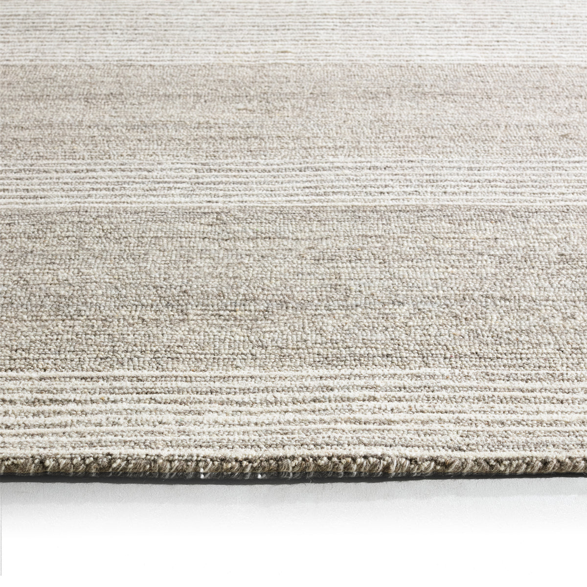 Finnigan Langra FGN06 Tan/Beige Rug - Chapin Furniture