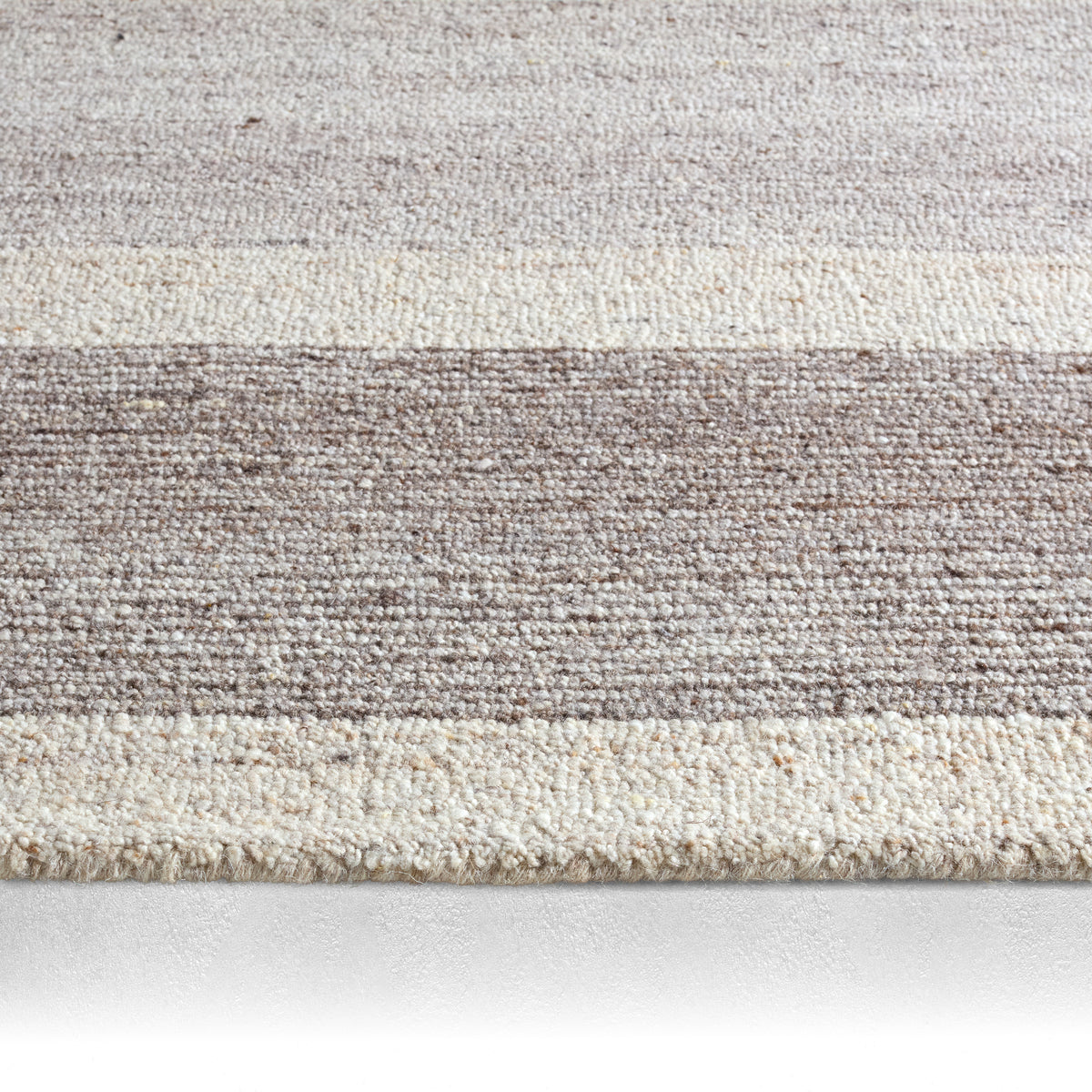 Finnigan Todra FGN07 Tan/Beige Rug - Chapin Furniture