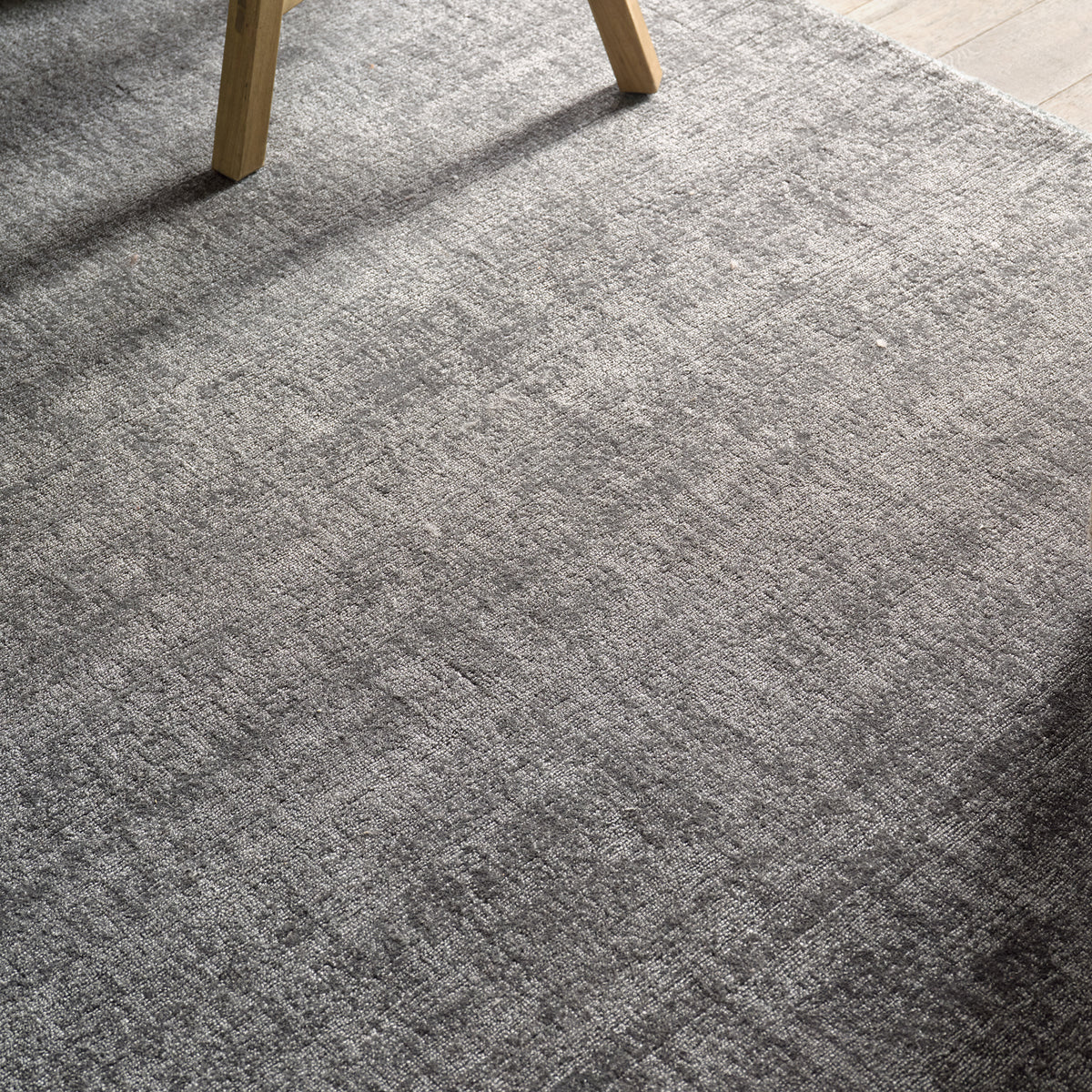 Fletcher Arcus FTR07 Gray Indoor/Outdoor Rug - Chapin Furniture