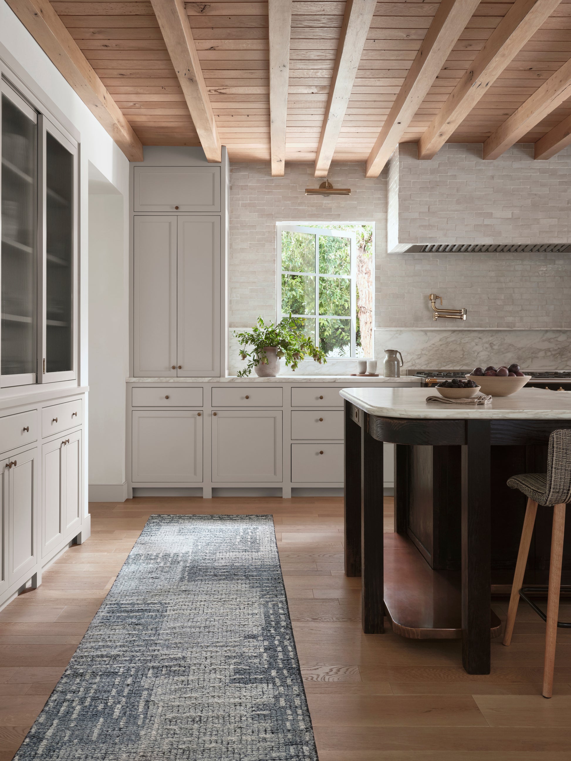 Amber Lewis Gwyneth 01 Denim/Sky Rug - Chapin Furniture