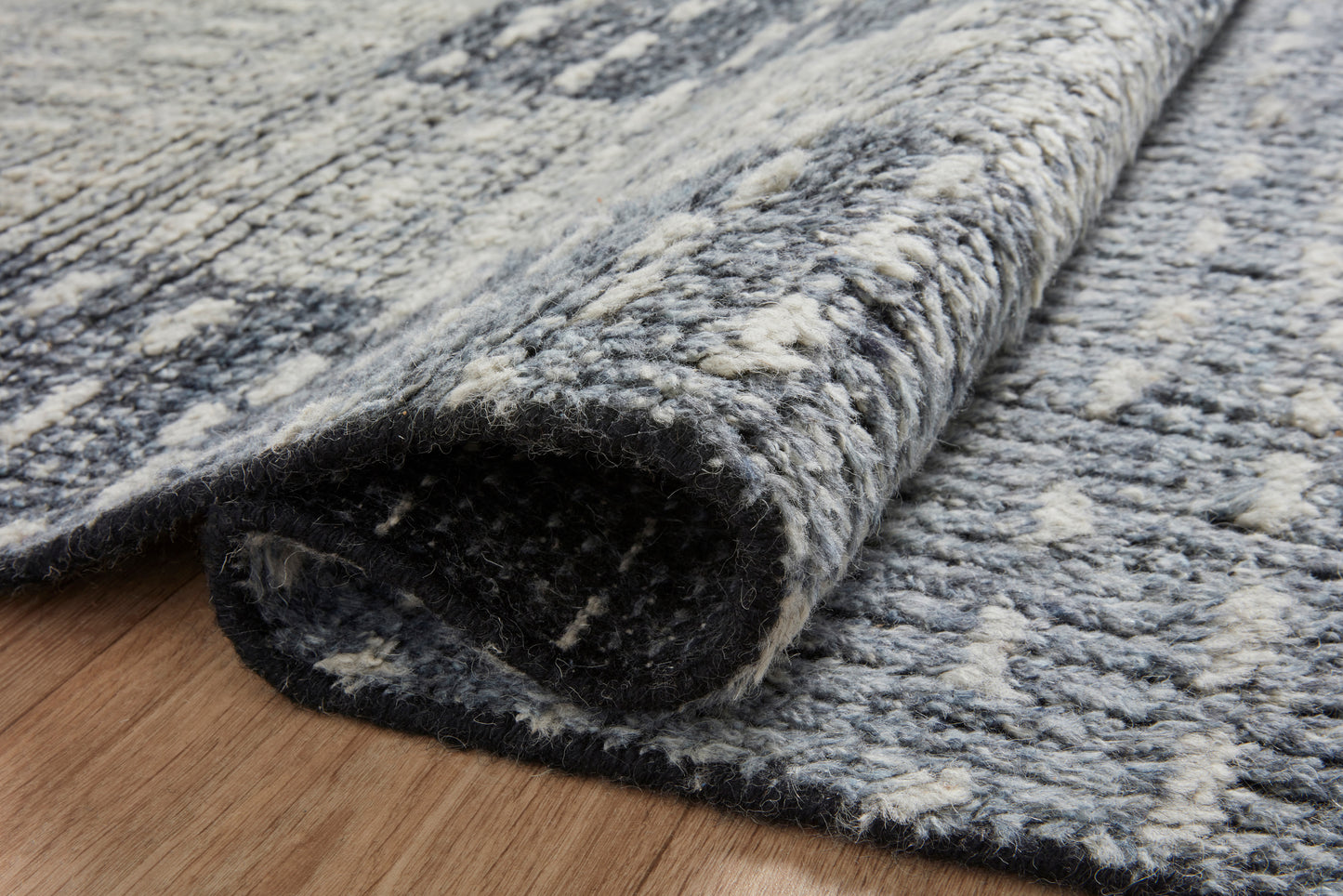 Amber Lewis Gwyneth 01 Denim/Sky Rug - Chapin Furniture