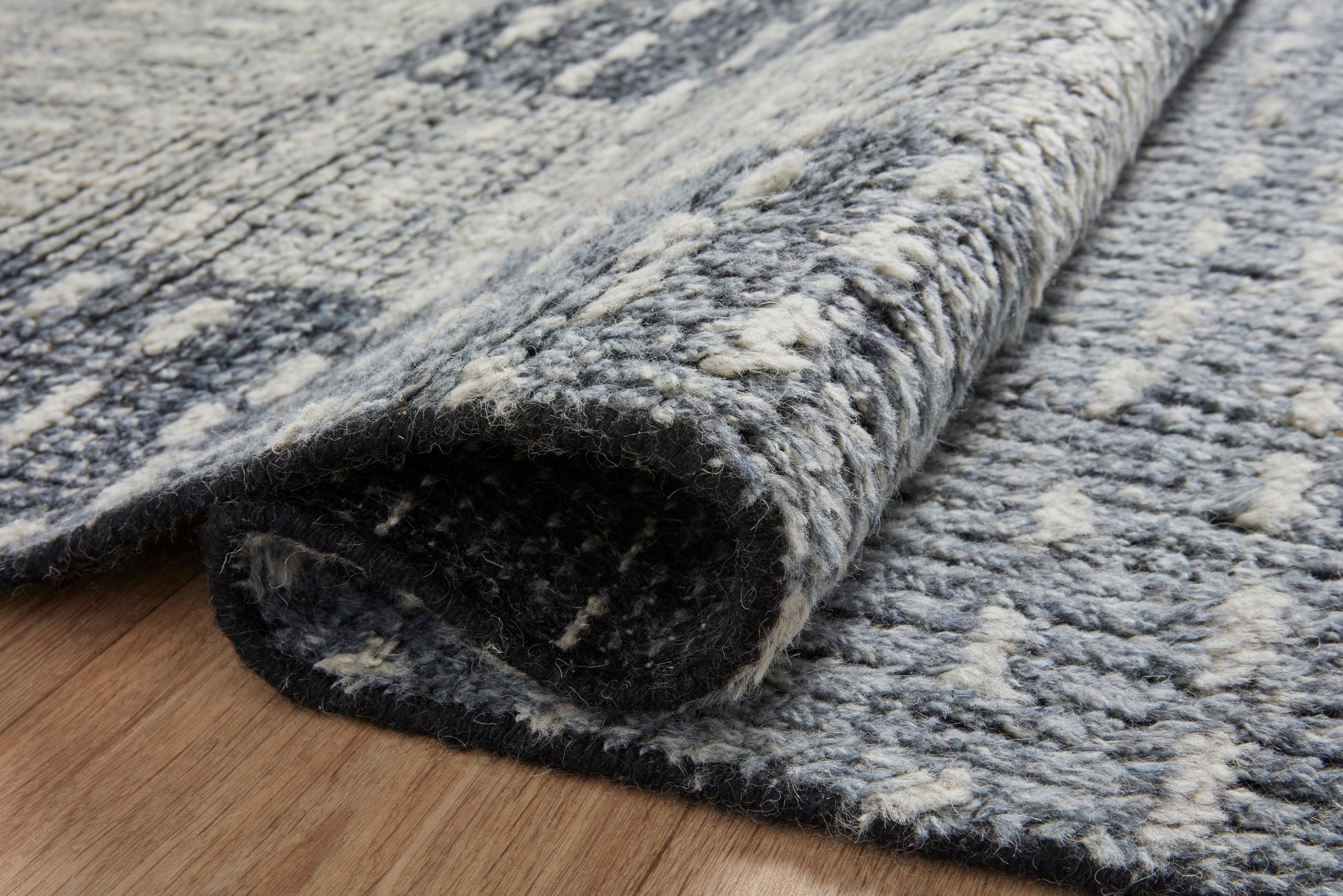 Amber Lewis Gwyneth 01 Denim/Sky Rug - Chapin Furniture