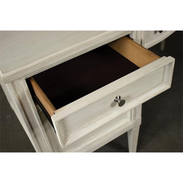Maisie Executive Desk - Chapin Furniture