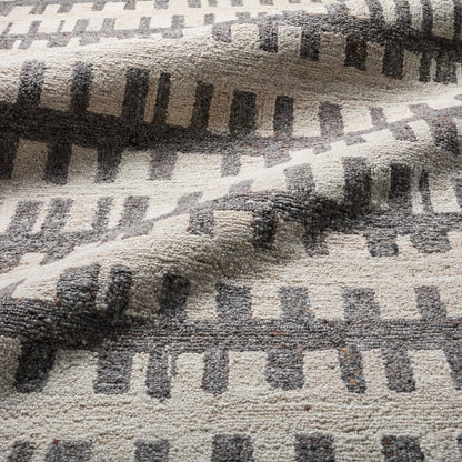 Hadi Emir HAD05 Gray/White Rug - Chapin Furniture