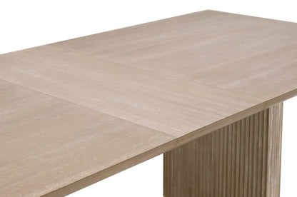 Halloway Extension Dining Table - Chapin Furniture