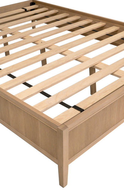 Highland Bed - Chapin Furniture