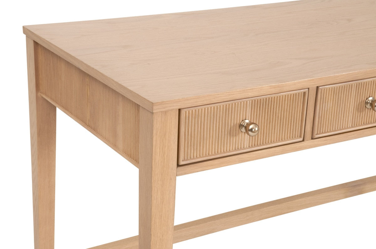 Highland Desk - Chapin Furniture