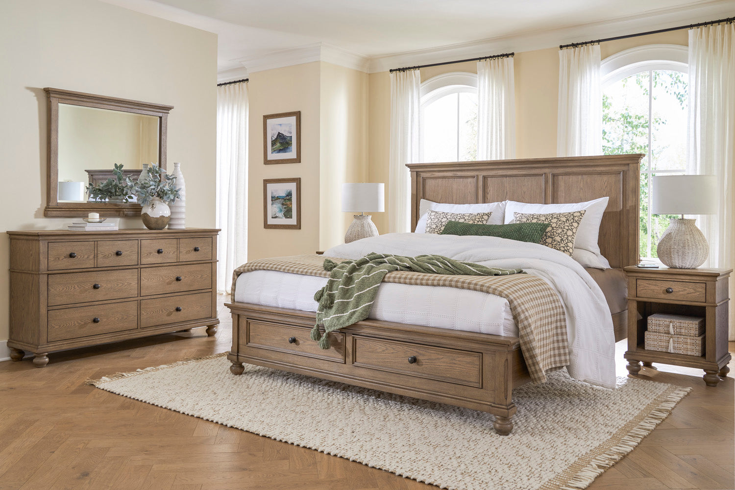 Oxford Panel Storage Bed - Chapin Furniture