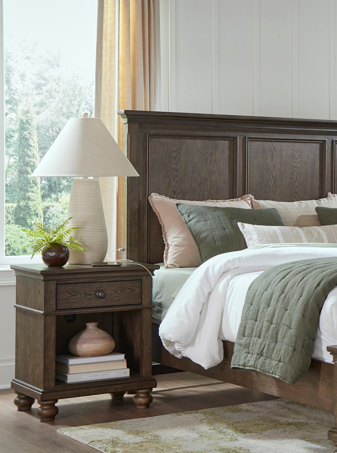 Oxford 1 Drawer Nightstand - Chapin Furniture