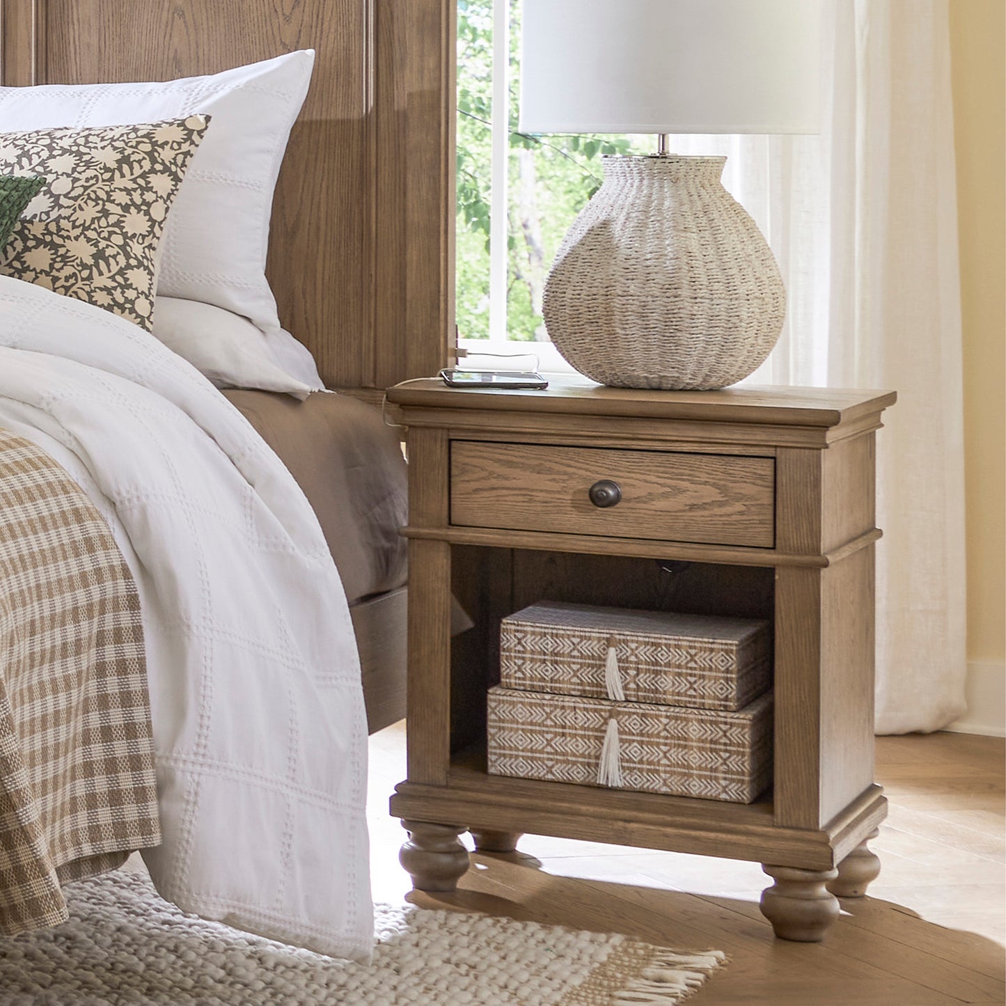 Oxford 1 Drawer Nightstand - Chapin Furniture