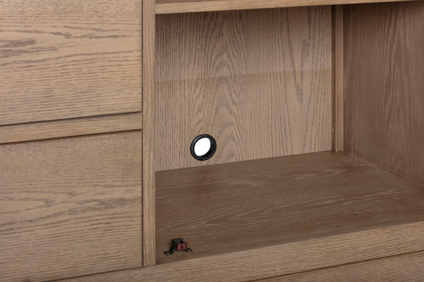 Oxford Chiffarobe - Chapin Furniture