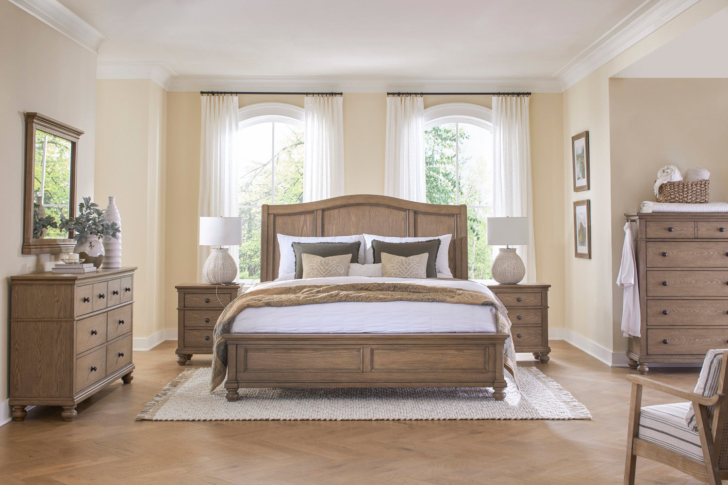 Oxford Landscape Mirror - Chapin Furniture