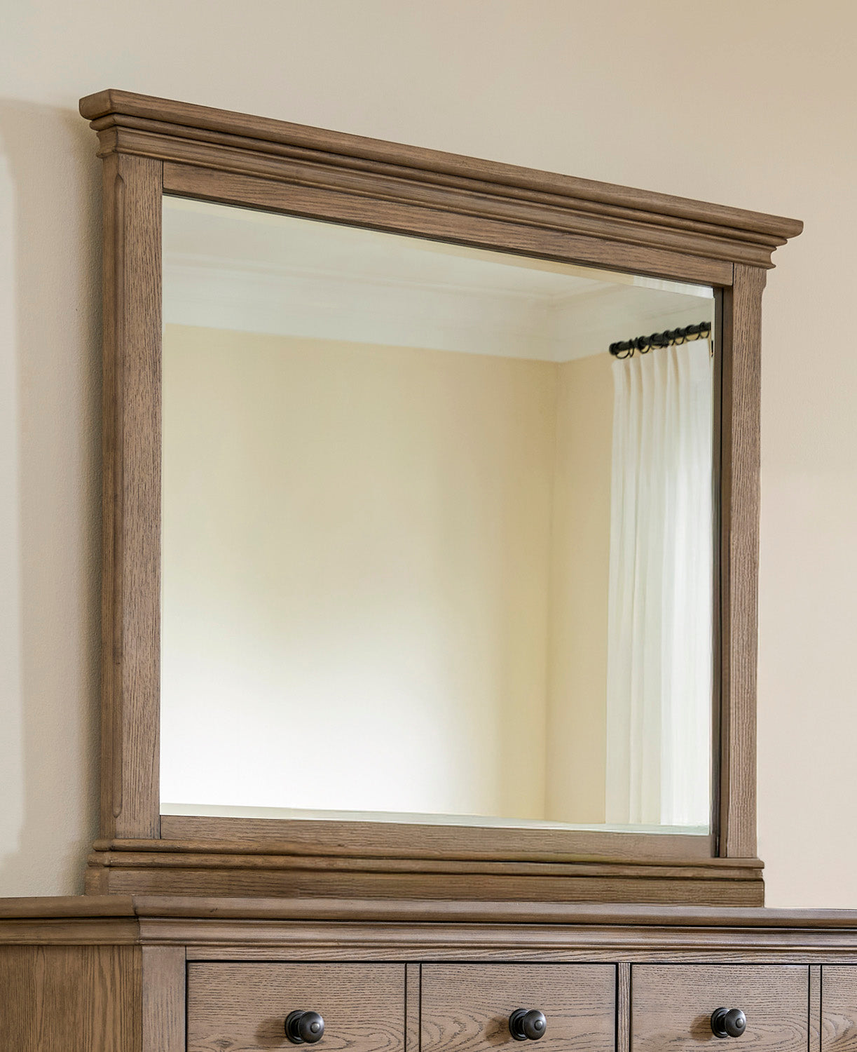 Oxford Landscape Mirror - Chapin Furniture