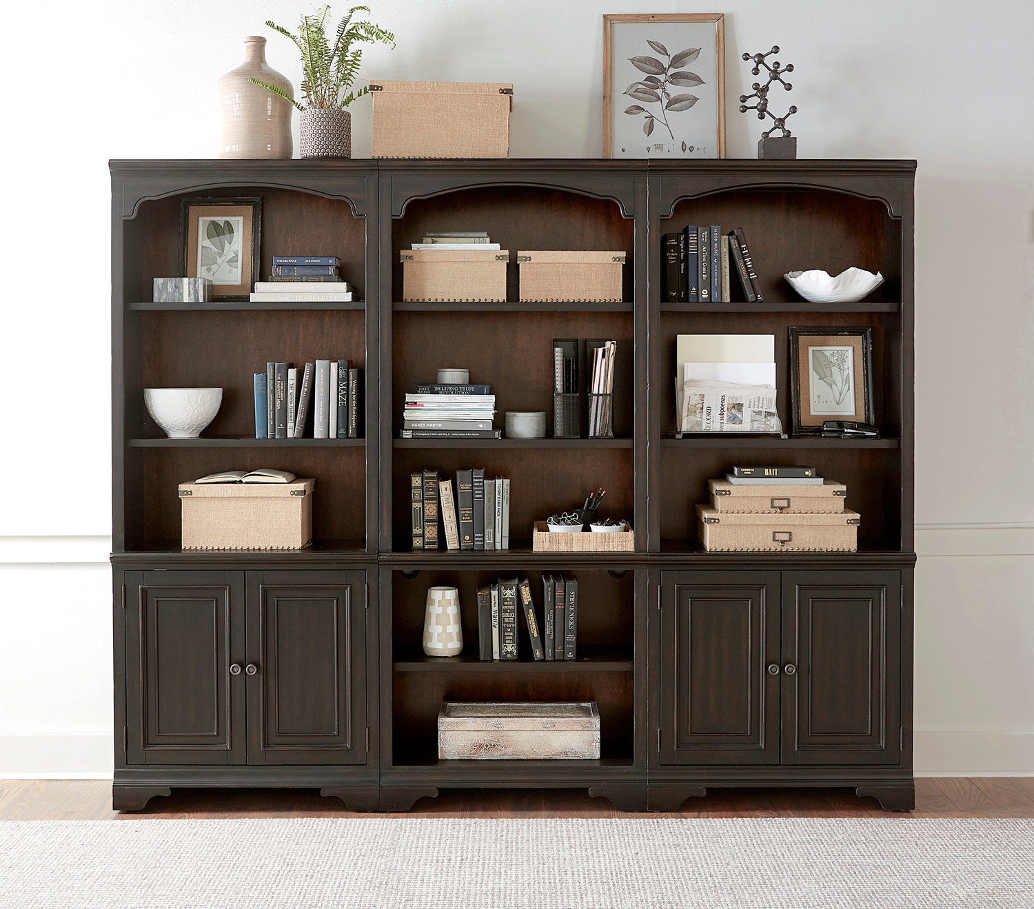 Hampton Bookcase - Thumbnail 5