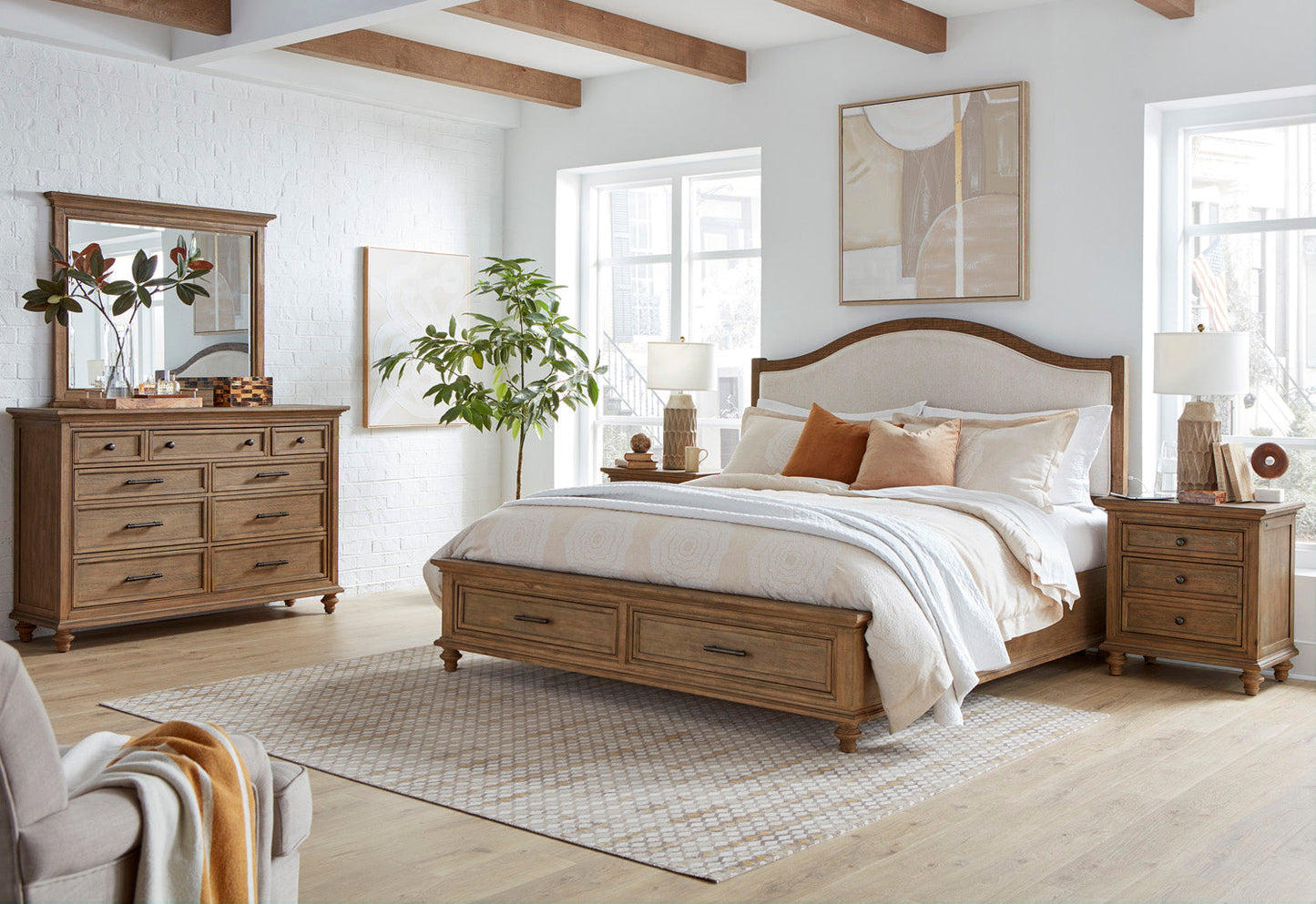 Hensley Upholstered Storage Bed - King - Chapin Furniture