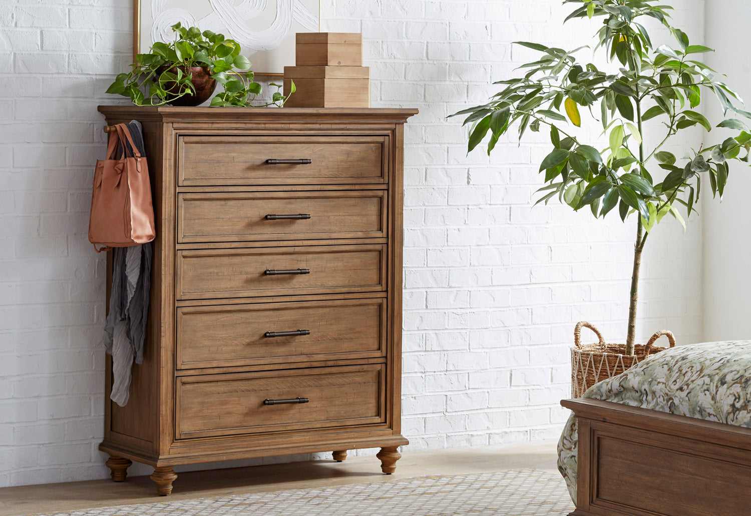 Hensley Chest - Thumbnail 2