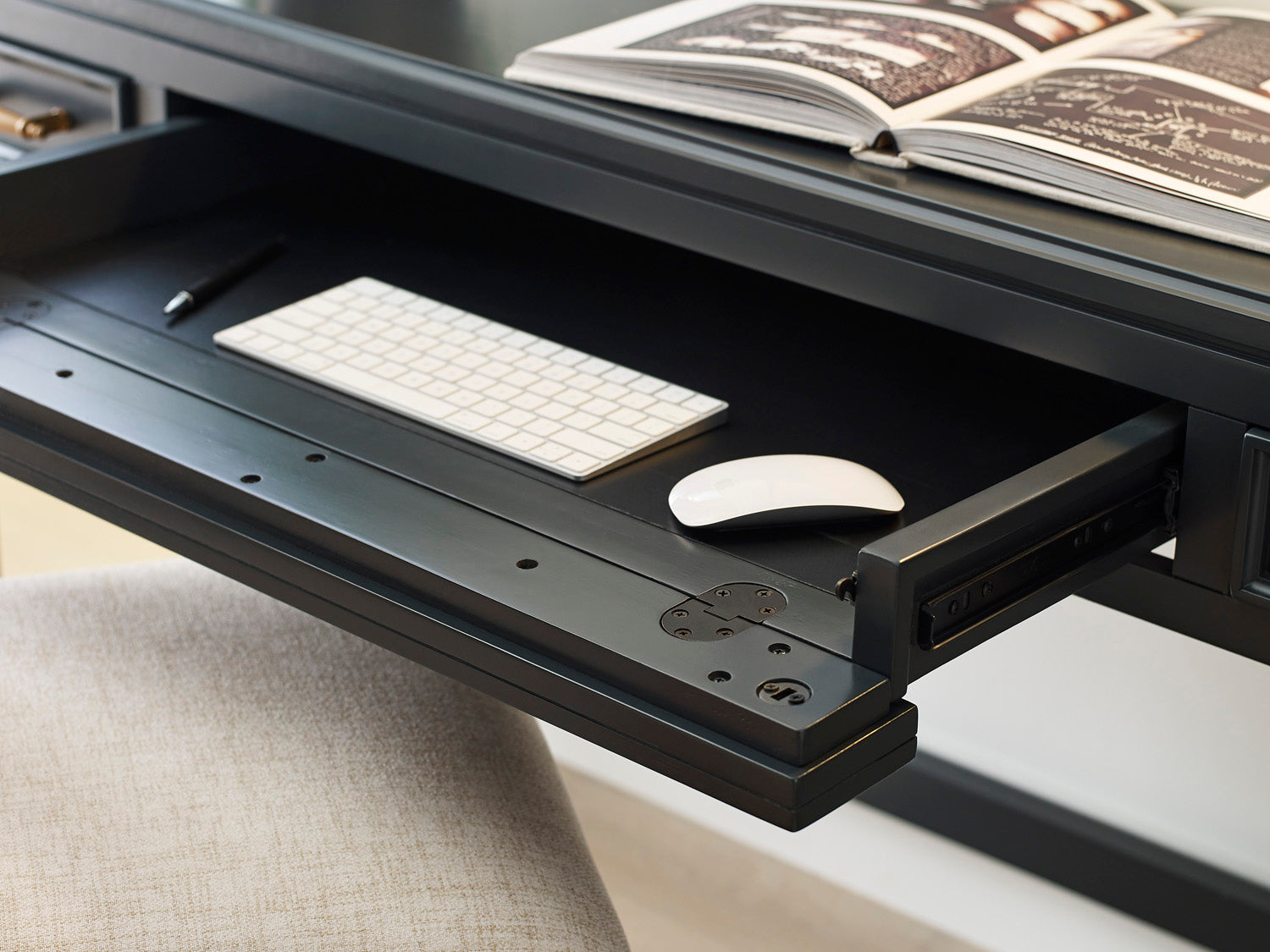 Alexander Sofa/Writing Table - Chapin Furniture