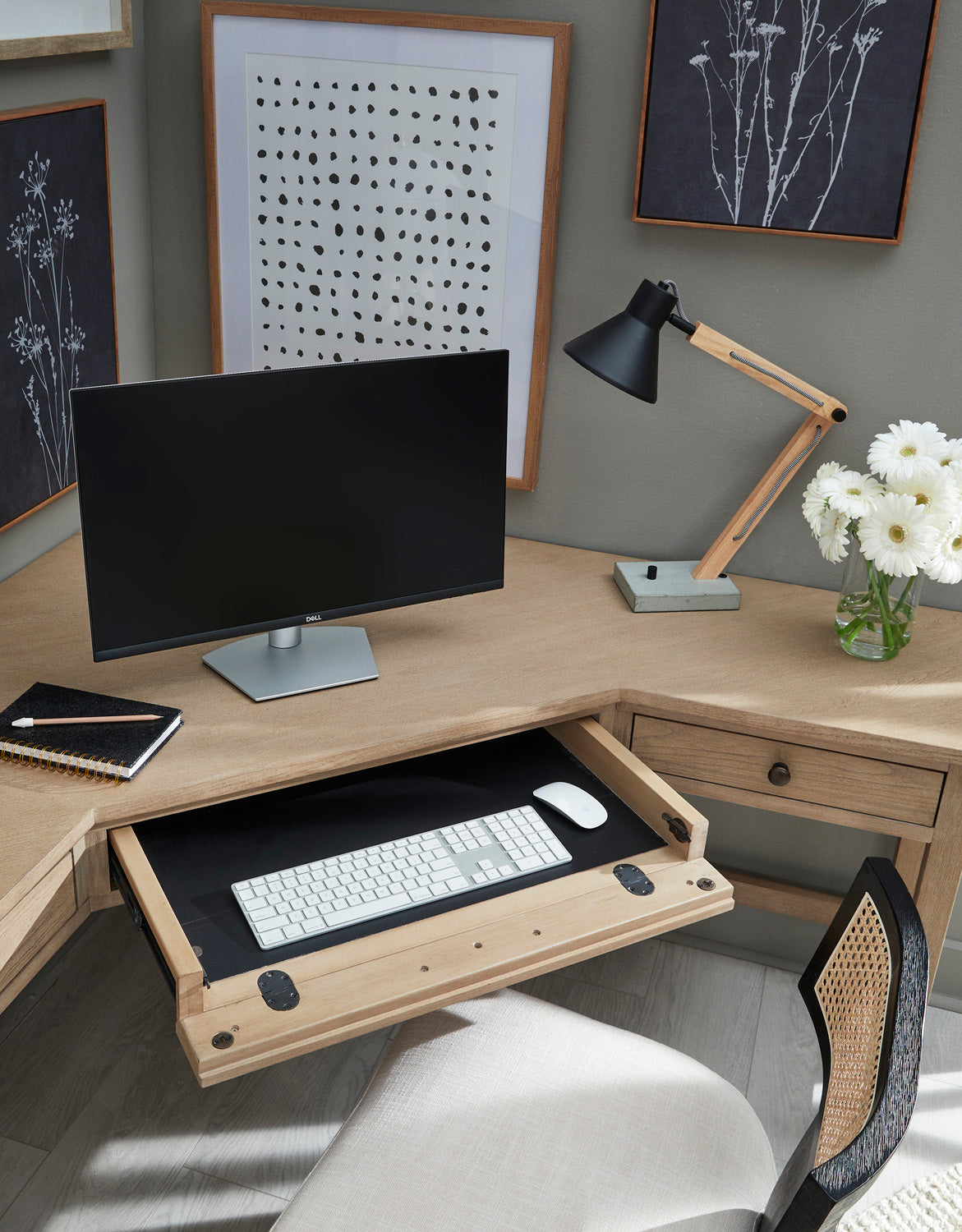 Emerson Corner Desk - Chapin Furniture