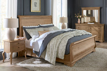 Chateau Philippe Sleigh Bed - Chapin Furniture