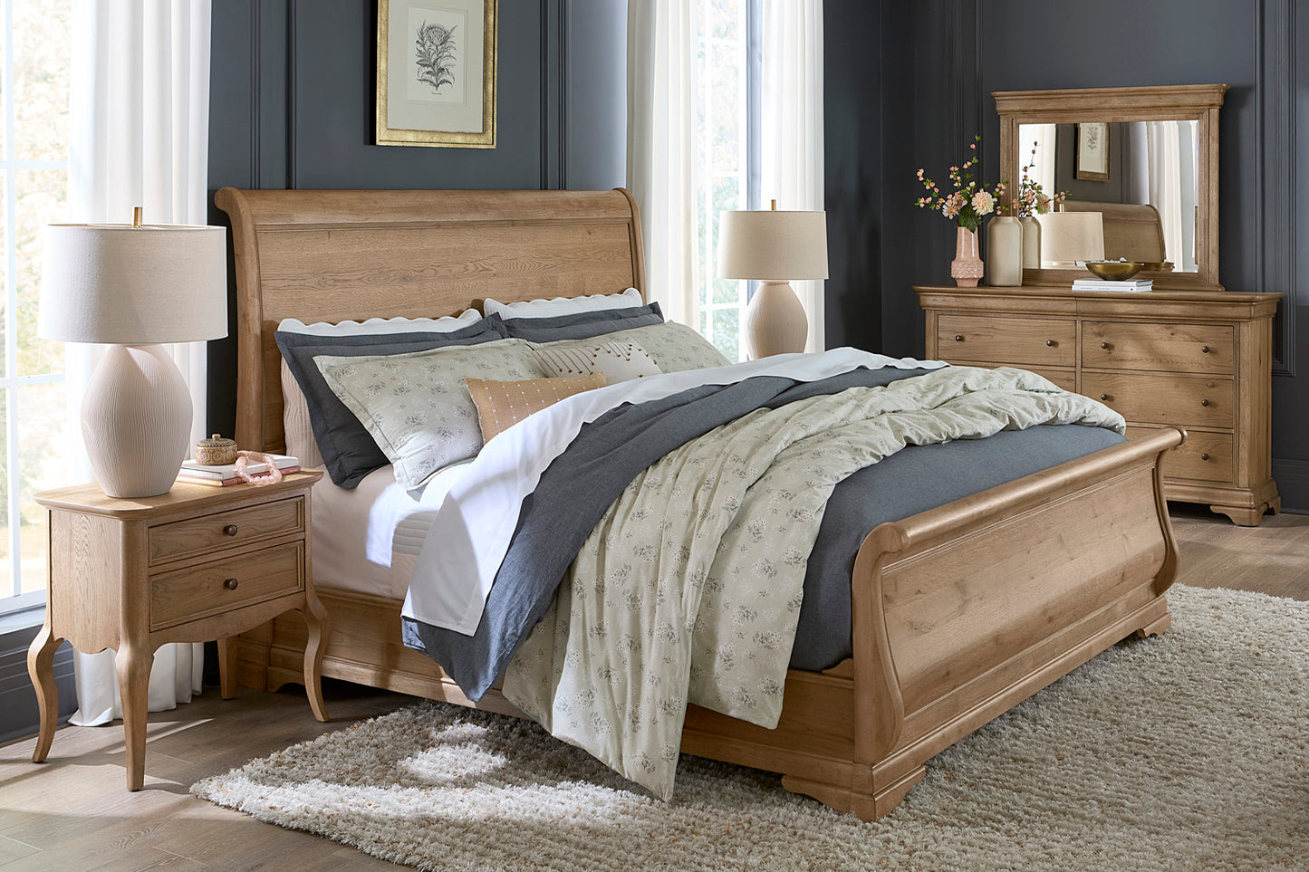 Chateau Philippe Cabriole Nightstand - Chapin Furniture