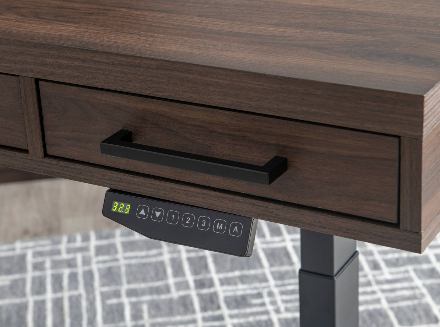 Harman 60" Lift Desk