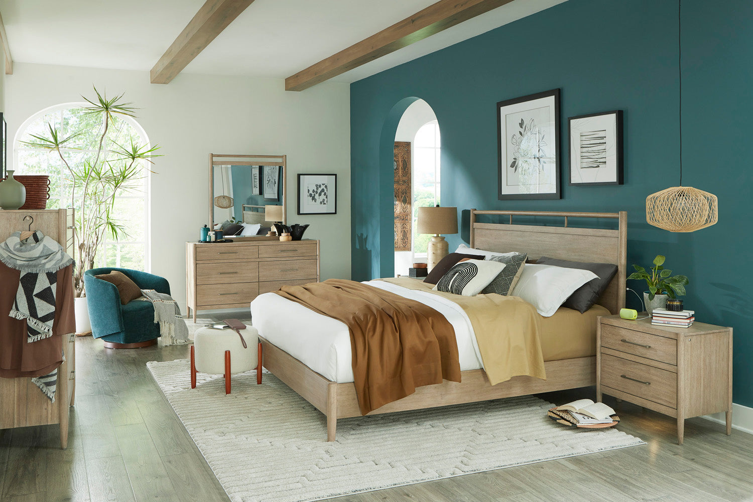 Aspen Furniture Shiloh Nightstand - Thumbnail 4