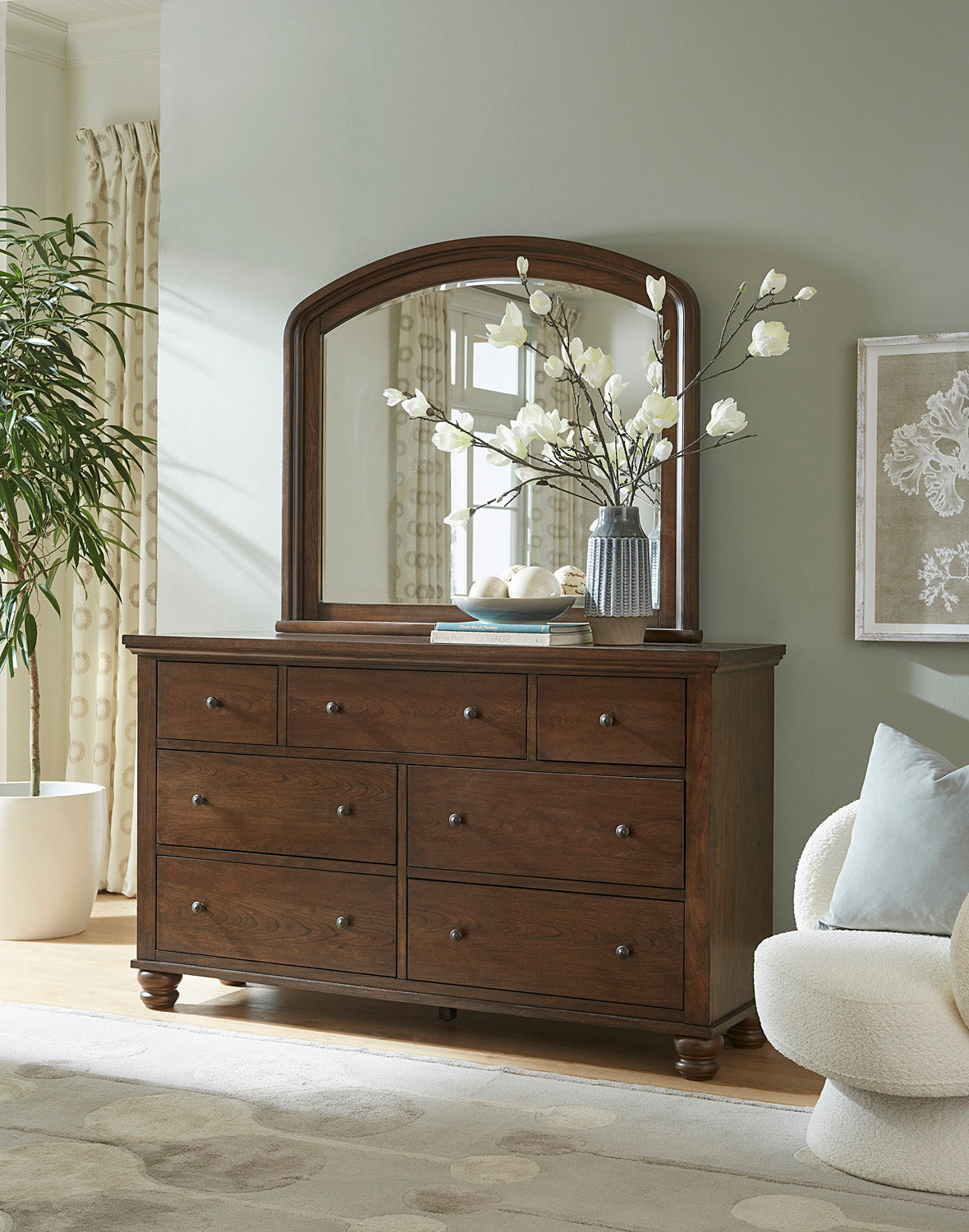 Cambridge Double Dresser - Chapin Furniture