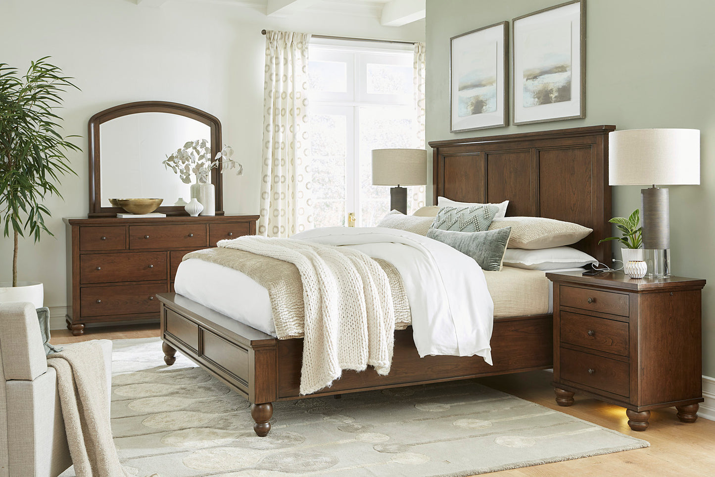 Cambridge Panel Bed - Chapin Furniture