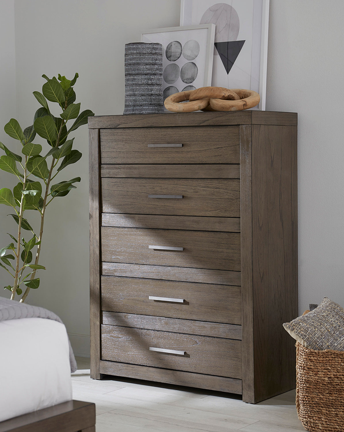 Modern Loft 5 Drawer Chest - Chapin Furniture